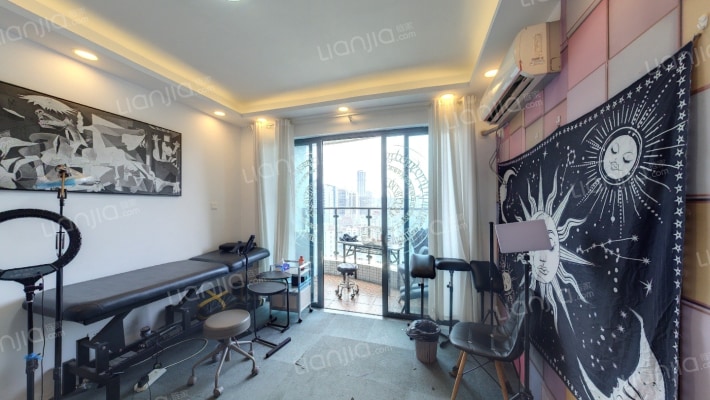 隆德大厦二手房实景图