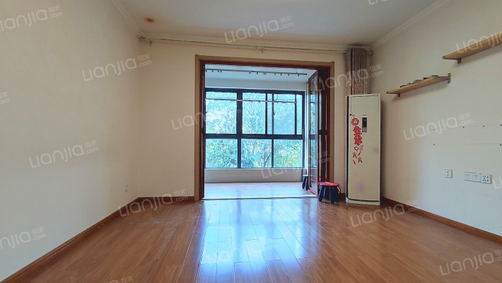 枫林湾花园二手房实景图