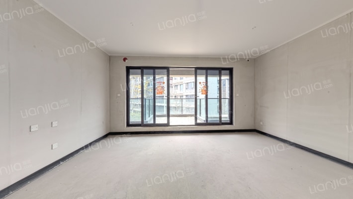 中央公园悦府揽月二手房实景图