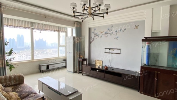 中凯华庭二手房实景图