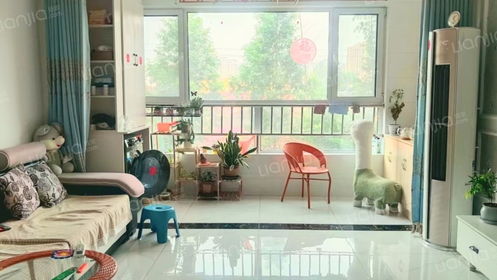 龙海文苑二手房实景图