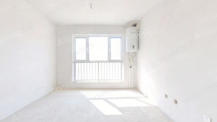 全南向两居，业主诚心出售，可以看房子，北京通勤方便-客厅A