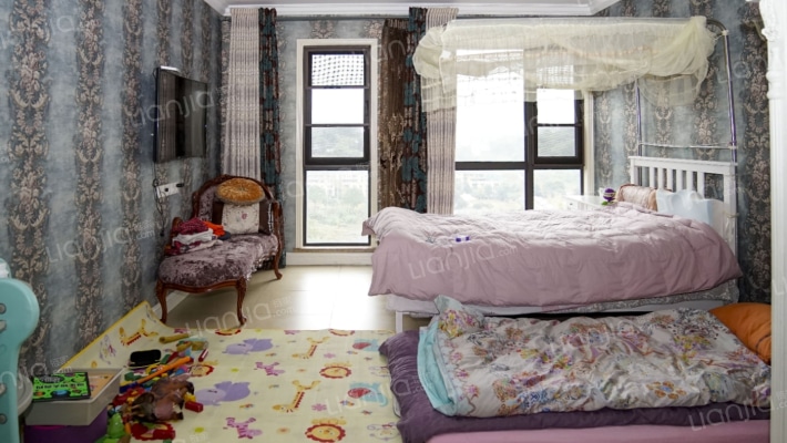 精装修 叠拼别墅，上叠，南山空气 环境优美-卧室B