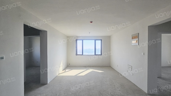 建兴馨园二手房实景图