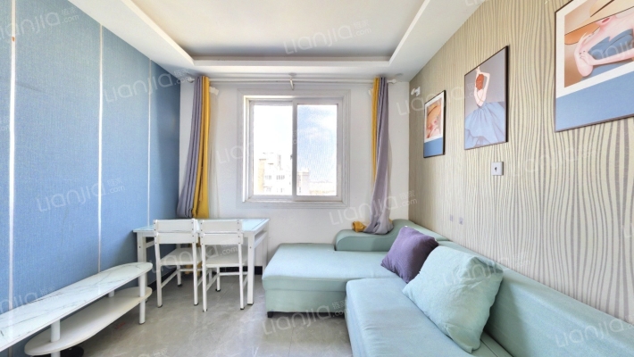 佘北家园咏泽苑二手房实景图