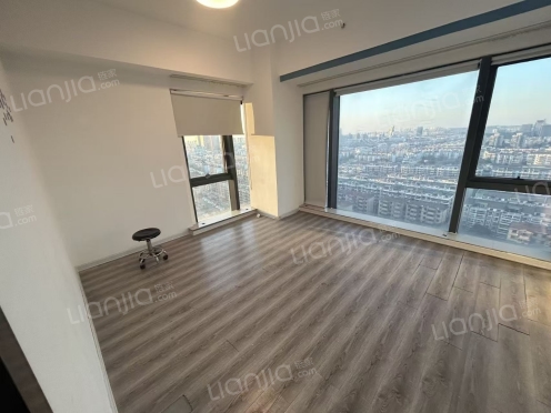 整租·商城国际大厦 4室1厅 东/南