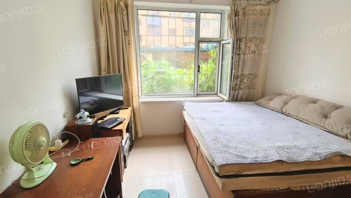 一建住宅小区二手房实景图