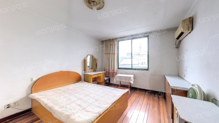 柏庐新村二手房实景图