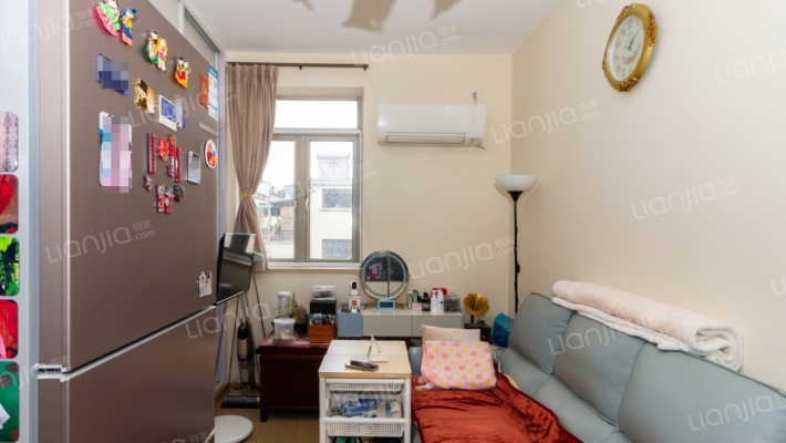 上方花园二手房实景图