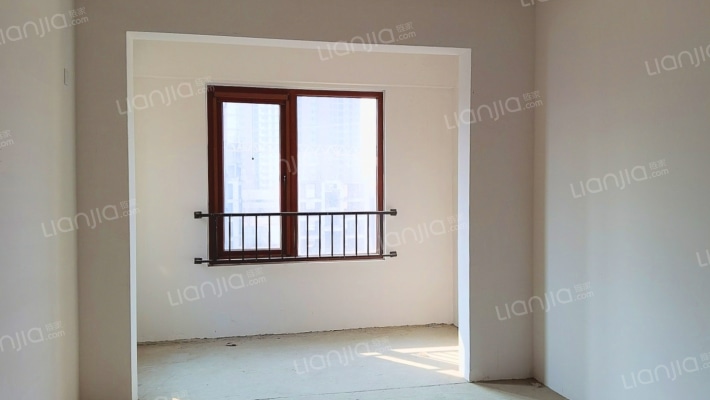 鸿坤理想尔湾 3室2厅 南 北-卧室B