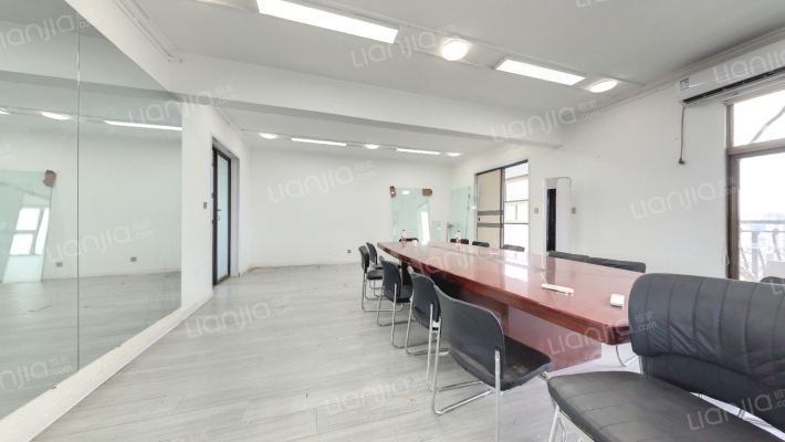 鹏豪苑二手房实景图