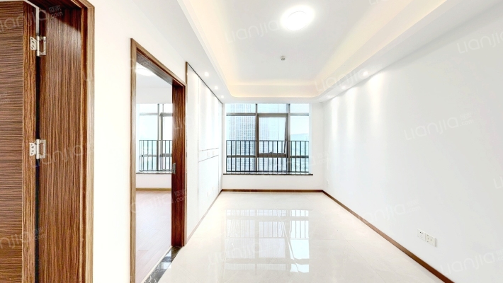 铁建大厦二手房实景图