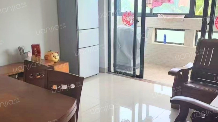 英利至高点嘉禾小区二手房实景图