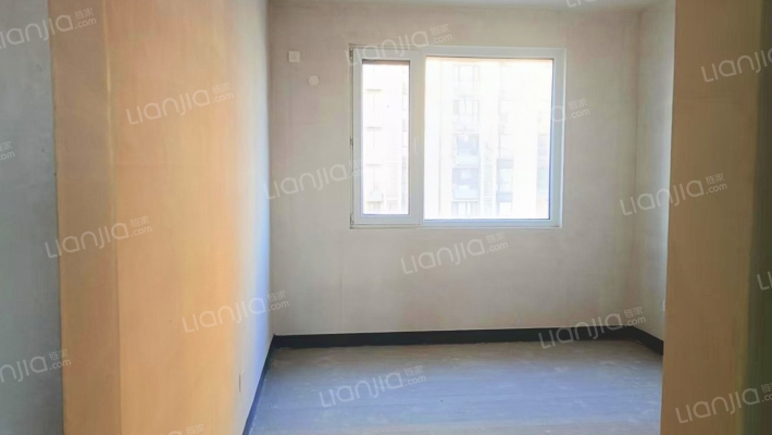 一线河景美宅，标准现房，即买即住-卧室B