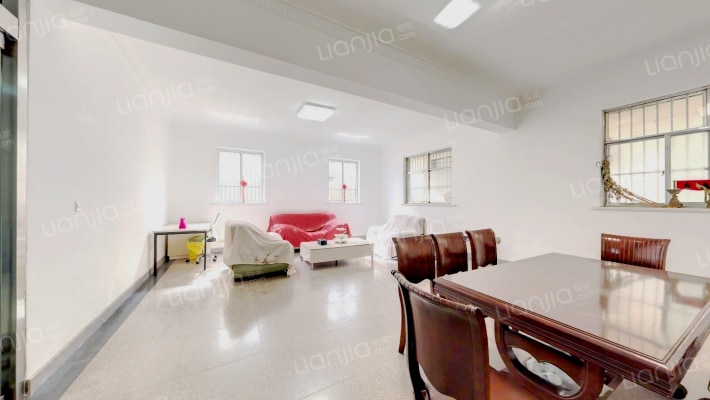 庆丰路18号二手房实景图