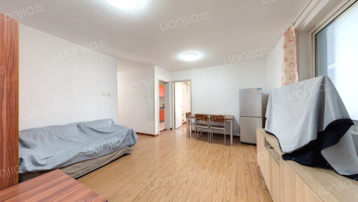 圣馨家园二手房实景图