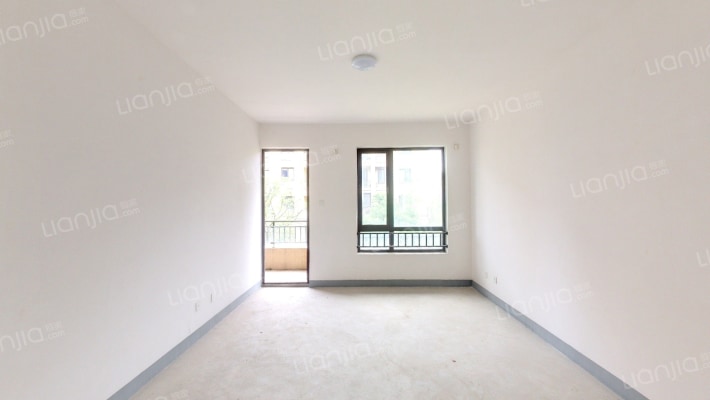 沿海 十里蓝院二手房实景图