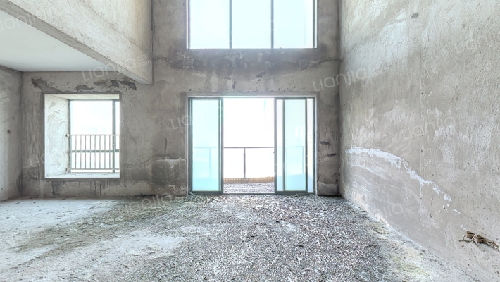 群英华庭二手房实景图