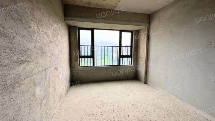 朝南毛坯 中间楼层 花园中间 安静不吵 户型方正合理-卧室A