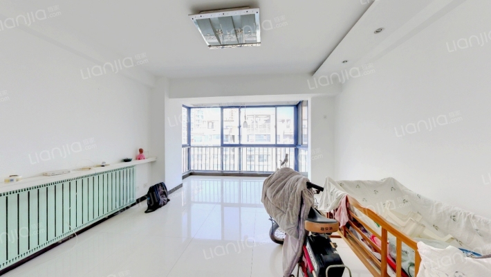 时代明丰苑二手房实景图