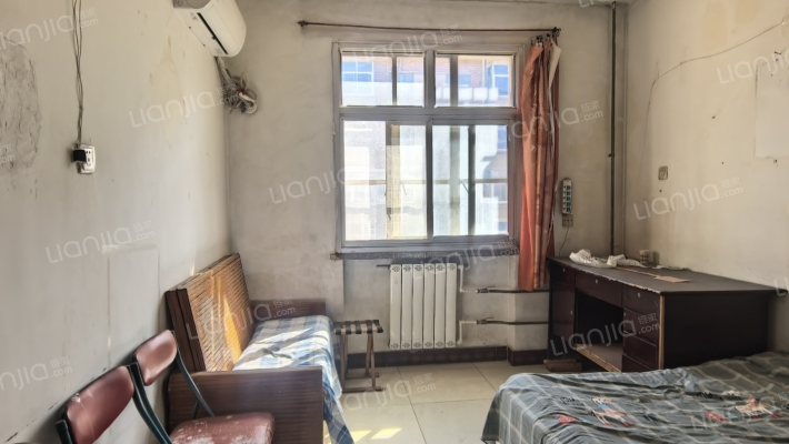 107国道旁 板楼社区 正规一室一厅 好楼层-卧室