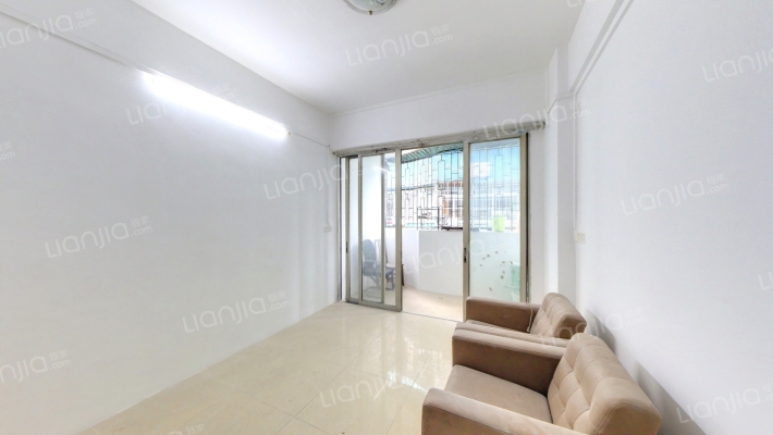 泽德花苑二手房实景图