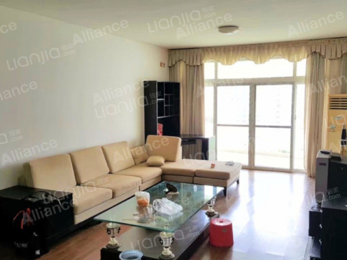 整租·中房翡翠园一期 4室2厅 东南