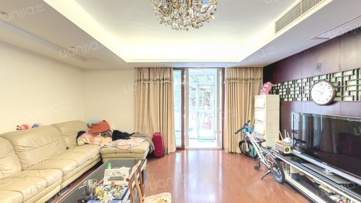 万科华尔兹二手房实景图