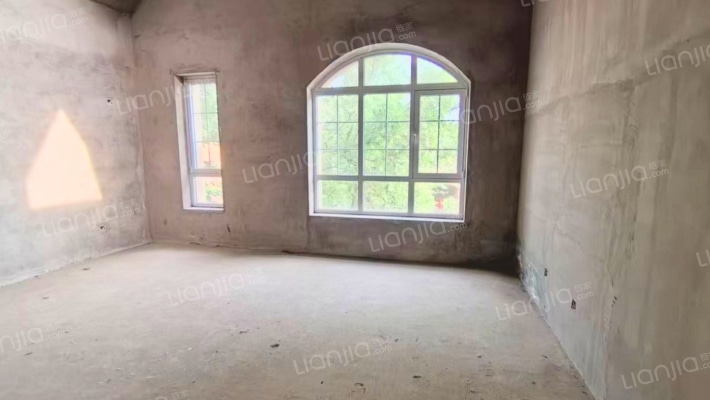 环京独栋别墅 京港澳高速旁 带大花园 配套成熟-卧室D