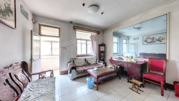 泉龙小区二手房实景图