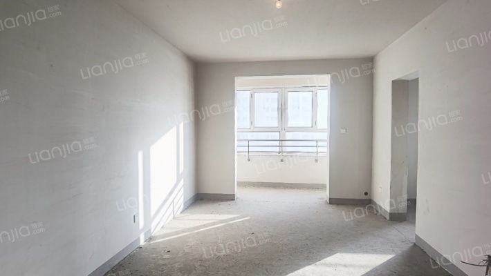 水岸花城 2室2厅 南-客厅