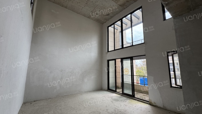 新城龙樾府二手房实景图