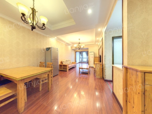 整租·龙湖时代天街 2室1厅 东南