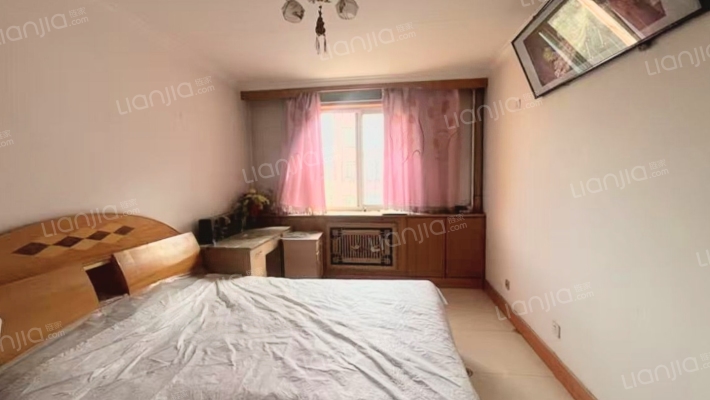 东安小区 2室2厅 南 北-卧室A