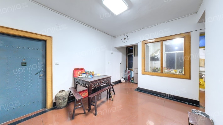 东江二手房实景图