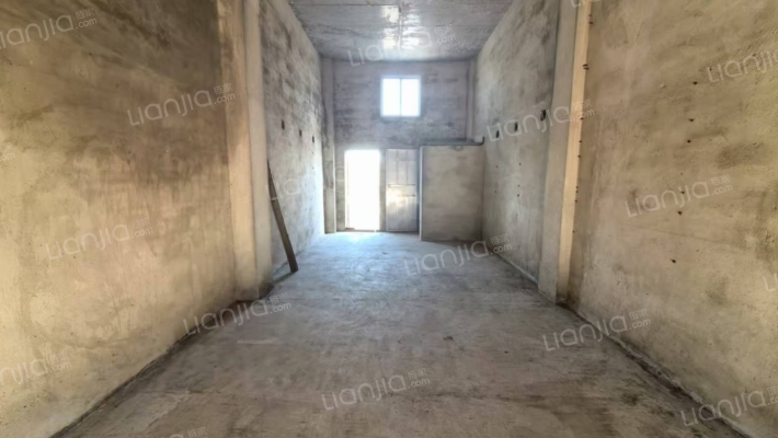 海角路二手房实景图