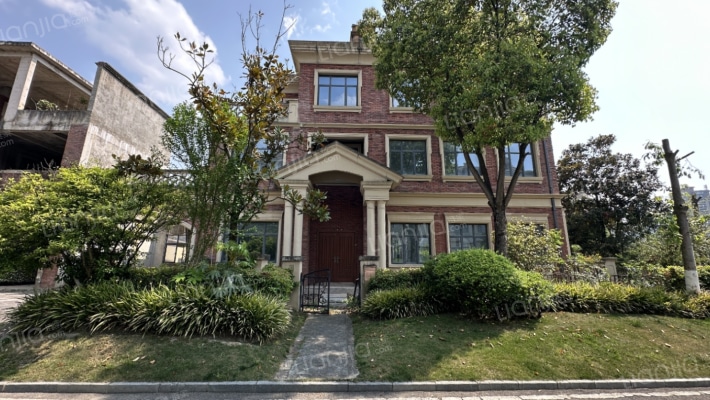 保利公园2010丽池二手房实景图