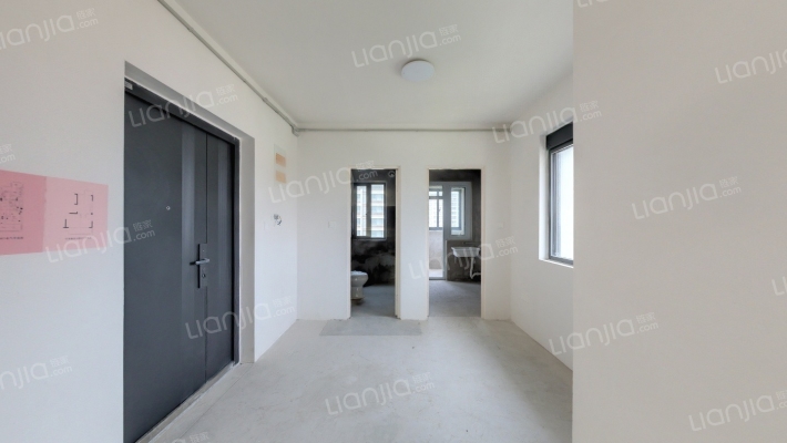 任港嘉苑二手房实景图