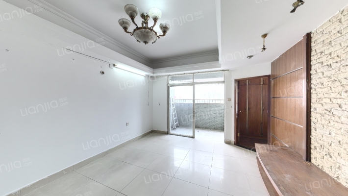 新港东路80号大院二手房实景图