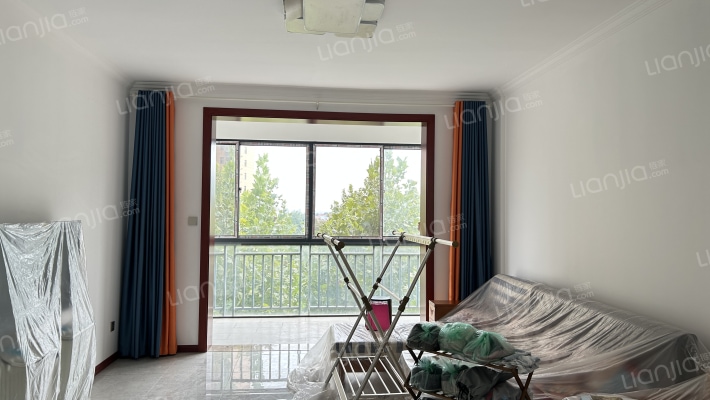 前川欣城二手房实景图