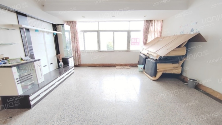 路建关上小区二手房实景图