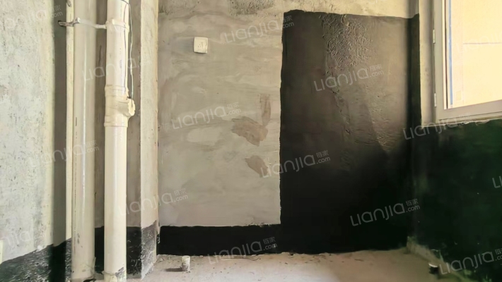 70年大产权，房证满二，次新房，通勤北京，交通方便。-卫生间