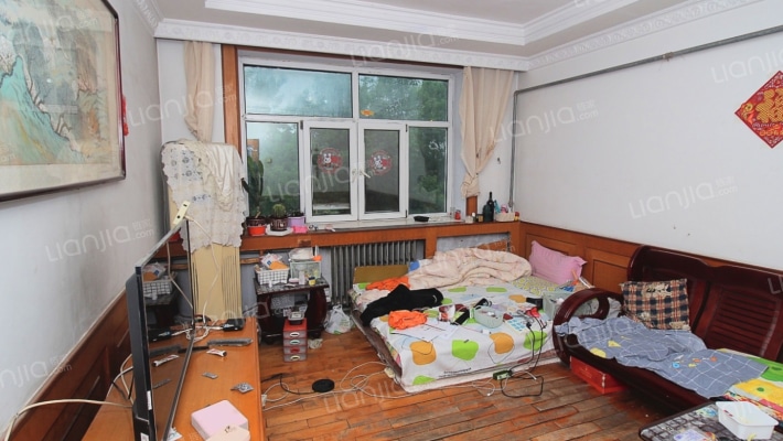 青年路80号二手房实景图