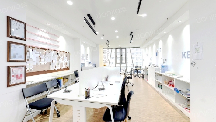 绿地中央广场四期二手房实景图