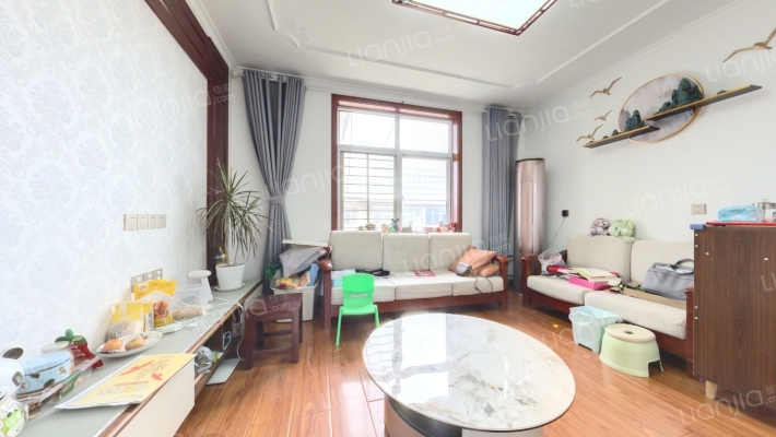 毓秀家园二手房实景图