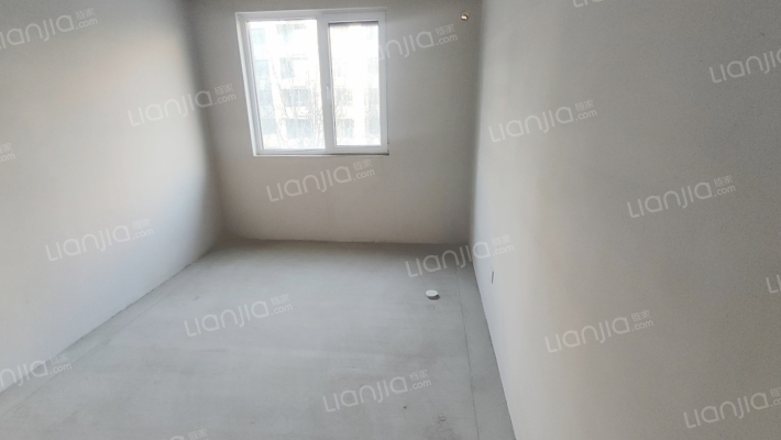 大社区 南北通透 好楼层 采光视野好 北京公交直达小区-卧室C