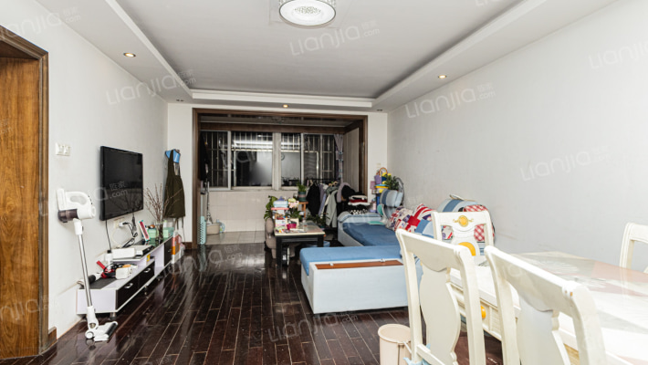 锦绣花苑二手房实景图