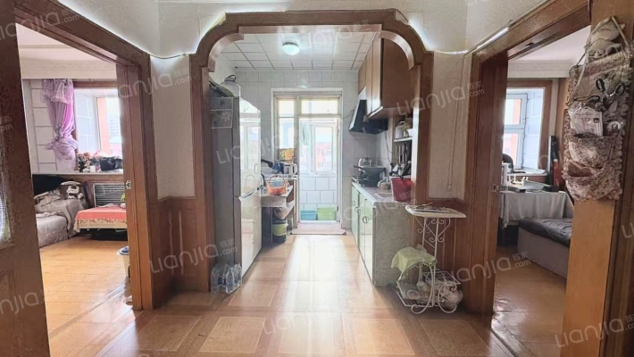 黑加仑二手房实景图