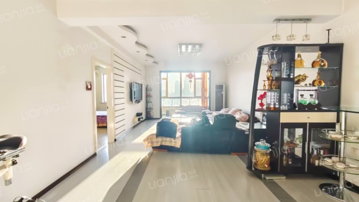 祥和蓝调国际公寓二手房实景图