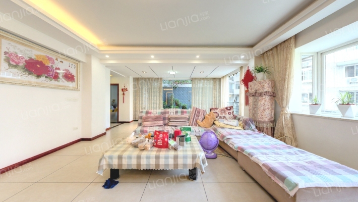 银河花苑二手房实景图